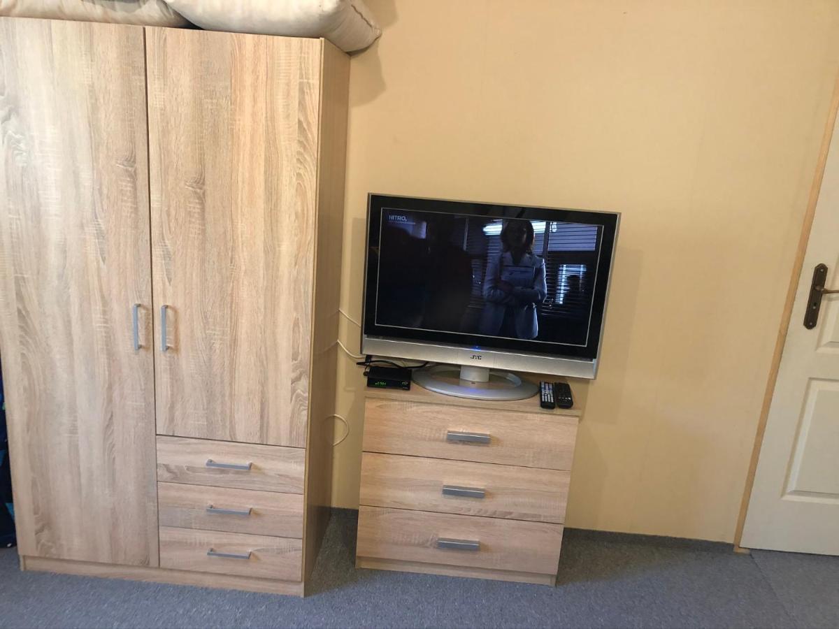 Hero 4 Sterne Ferienhaus Baja Bagian luar foto