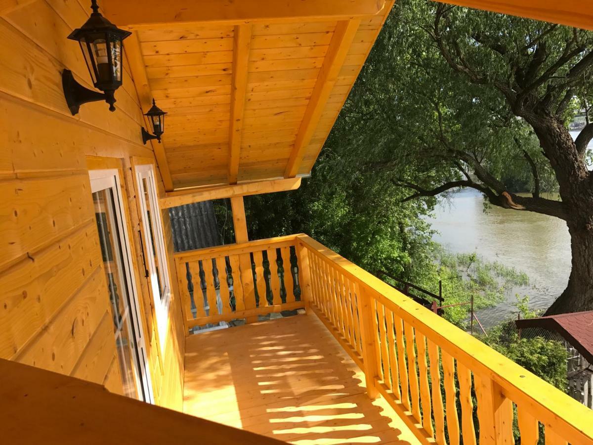 Hero 4 Sterne Ferienhaus Baja Bagian luar foto