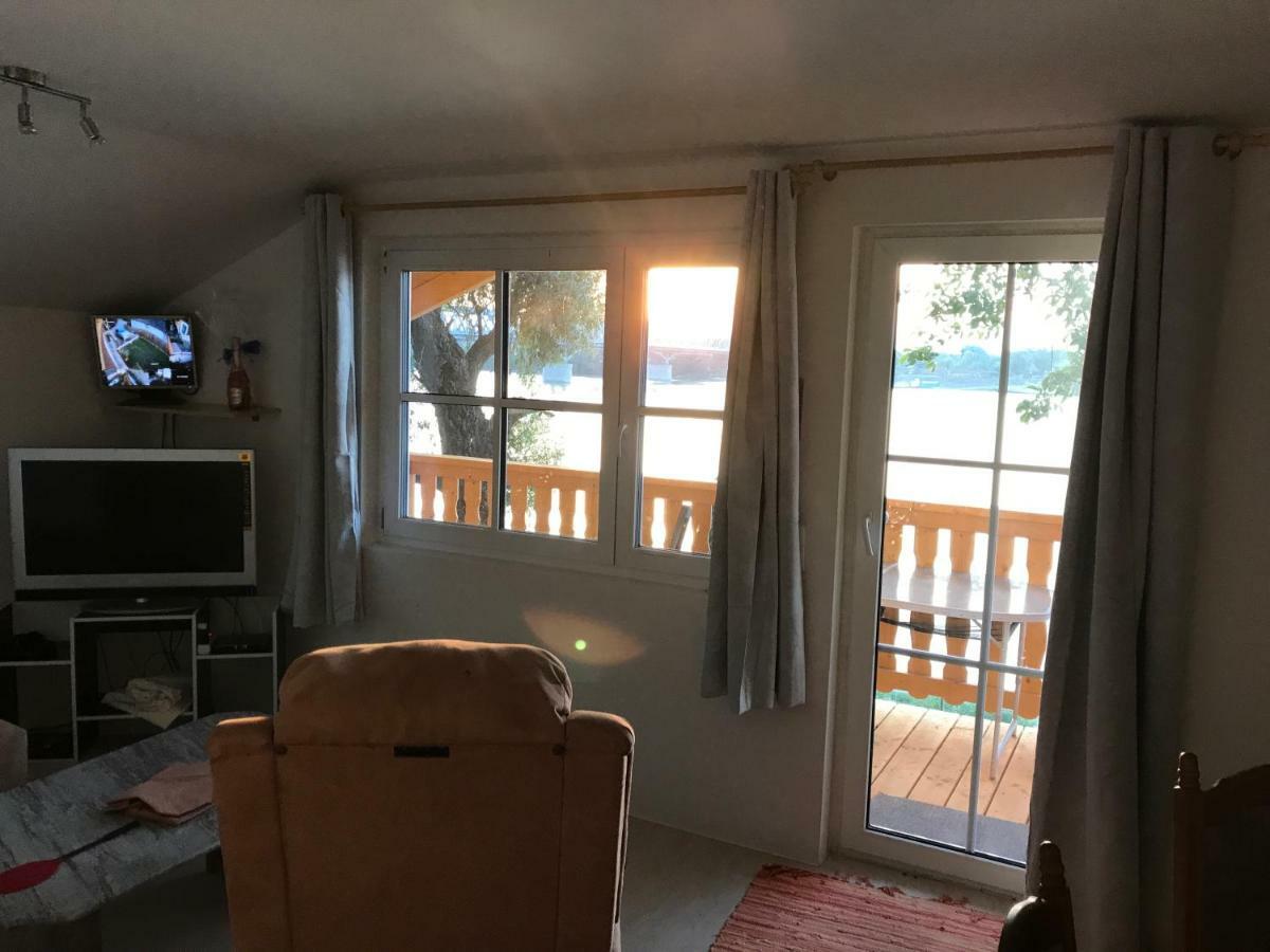 Hero 4 Sterne Ferienhaus Baja Bagian luar foto